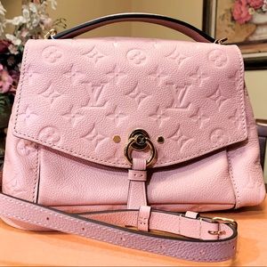 Authentic,new, sold out , rare Louis Vuitton  blush Pochette. Beautiful pink!